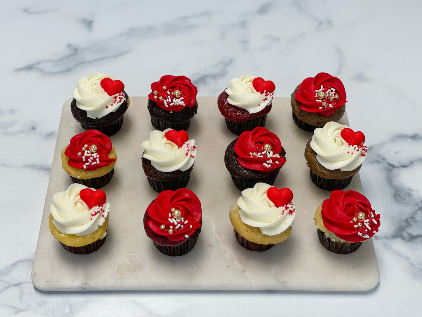 Misha's Red Heart Valentine 12 Mini or Regular Size Cupcakes Box