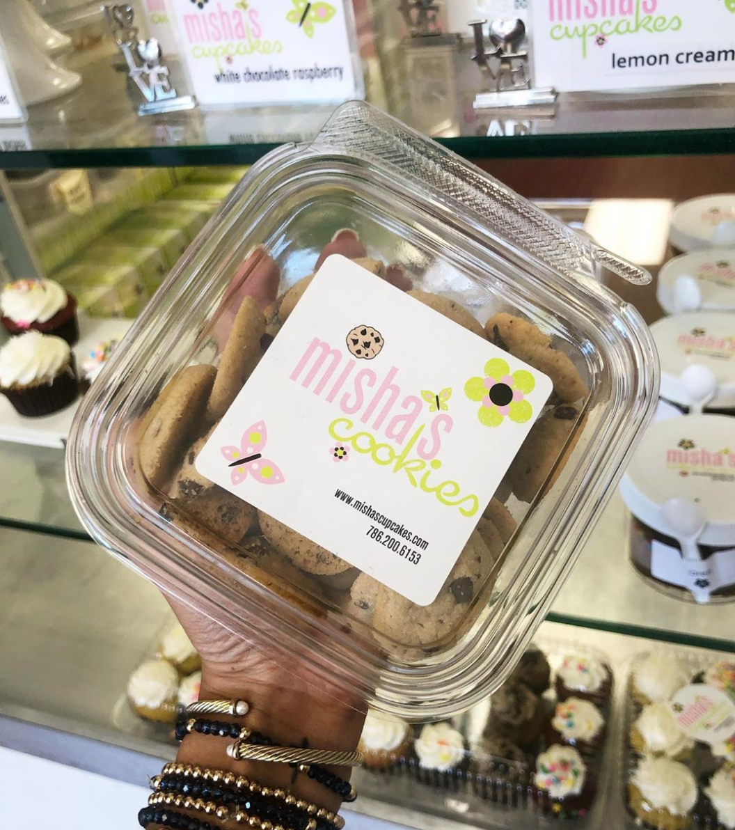 mini chocolate chip cookies