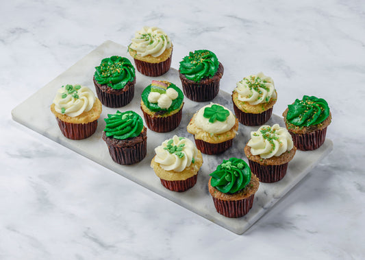St. Patrick's 12 mini or regular size cupcakes box