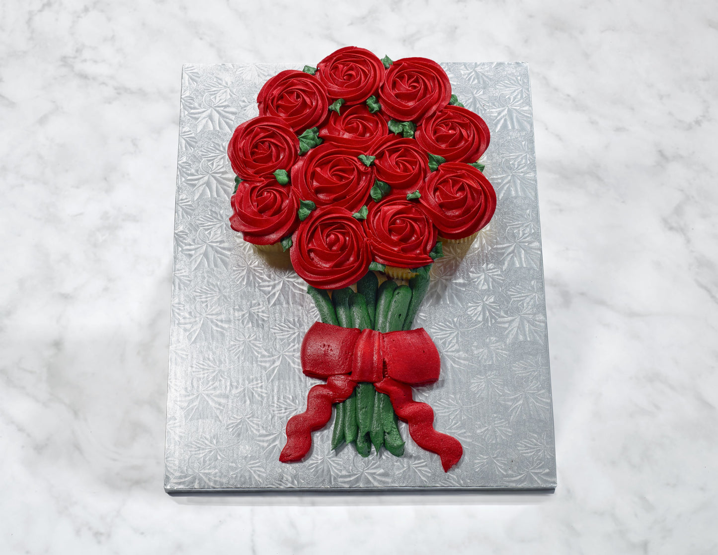 A Dozen Red Roses Cupcake Cake