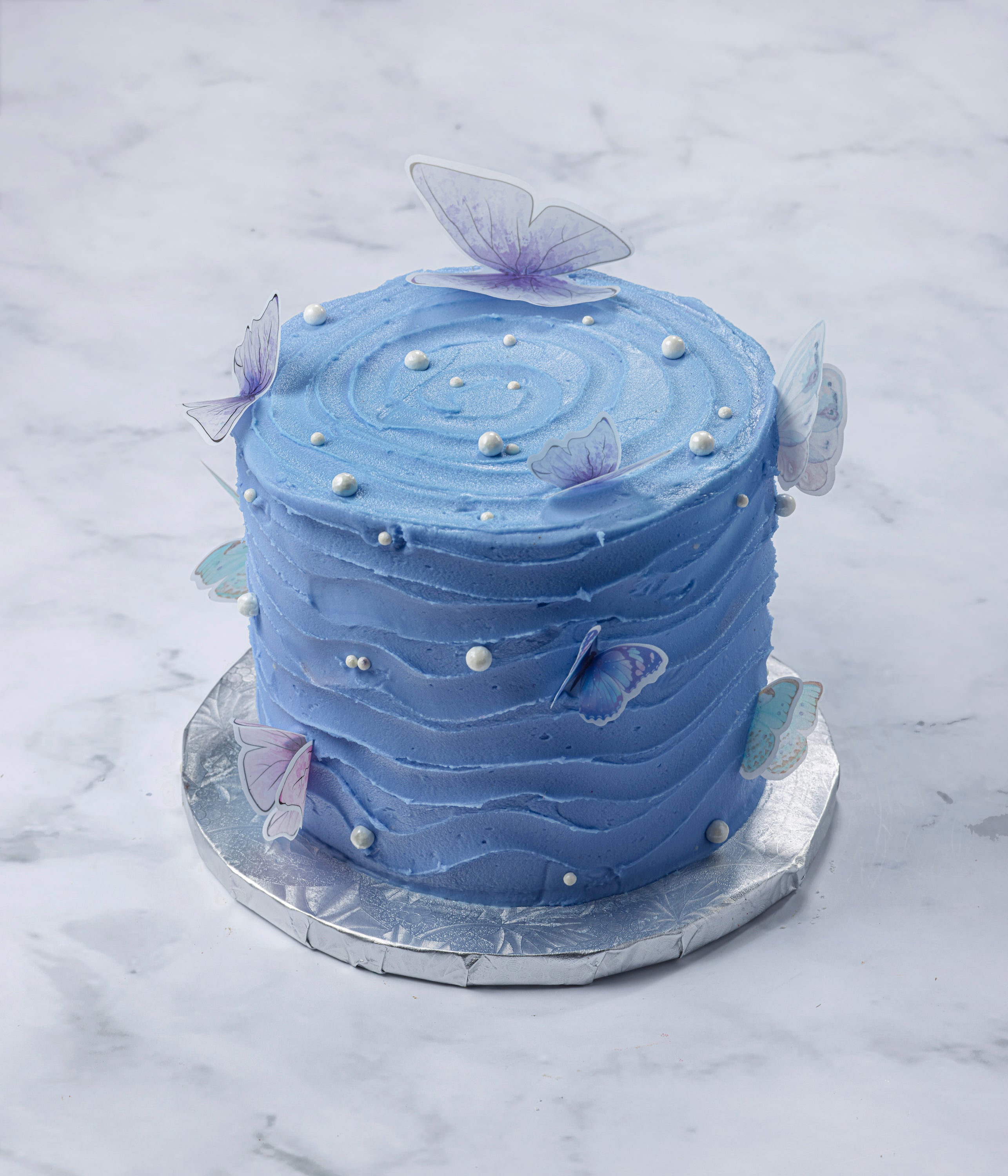 30 Pretty Cake Ideas To Inspire You : Blue Cake with Vanilla Buttercream