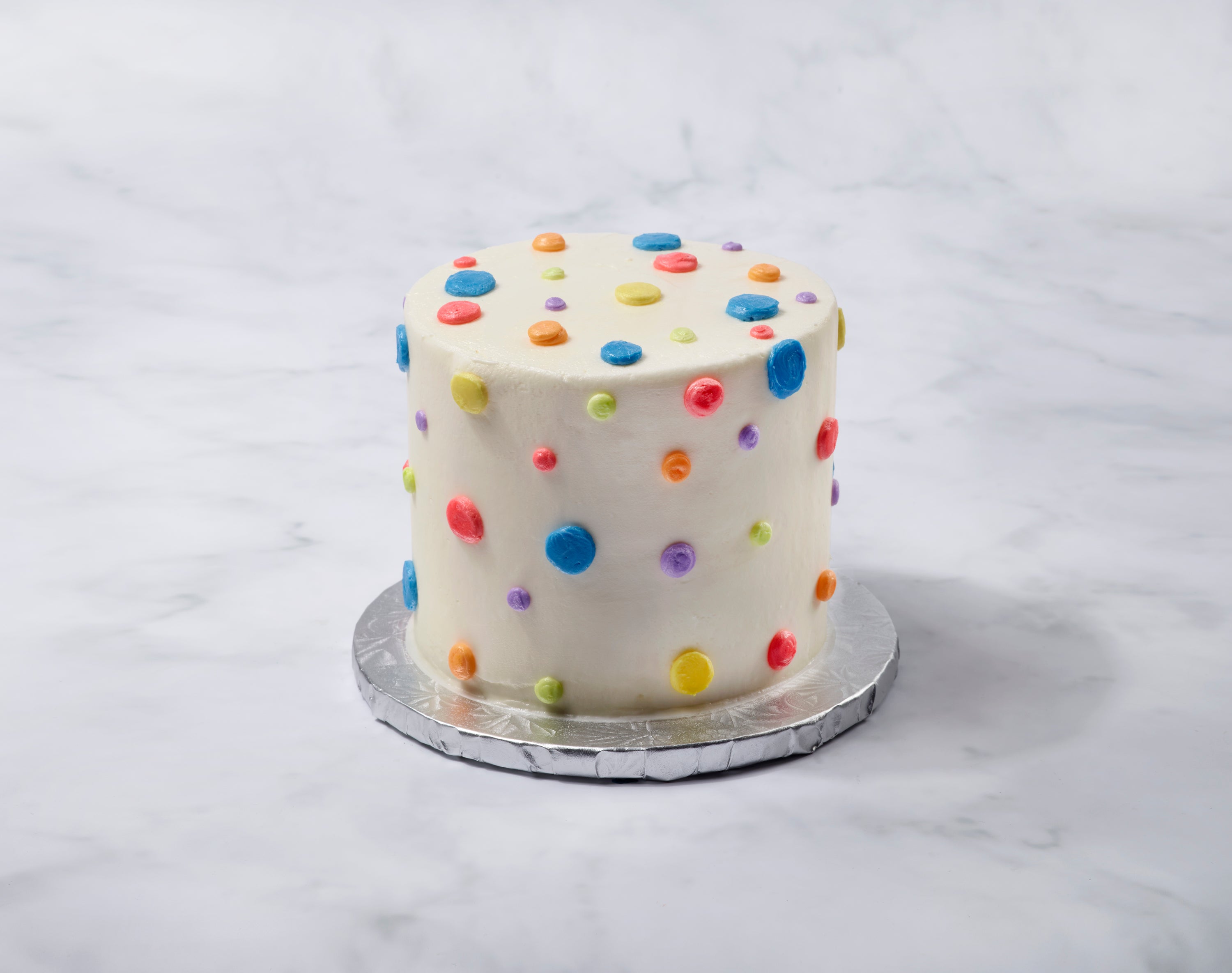 Chocolate polka dot birthday cake hi-res stock photography and images -  Alamy